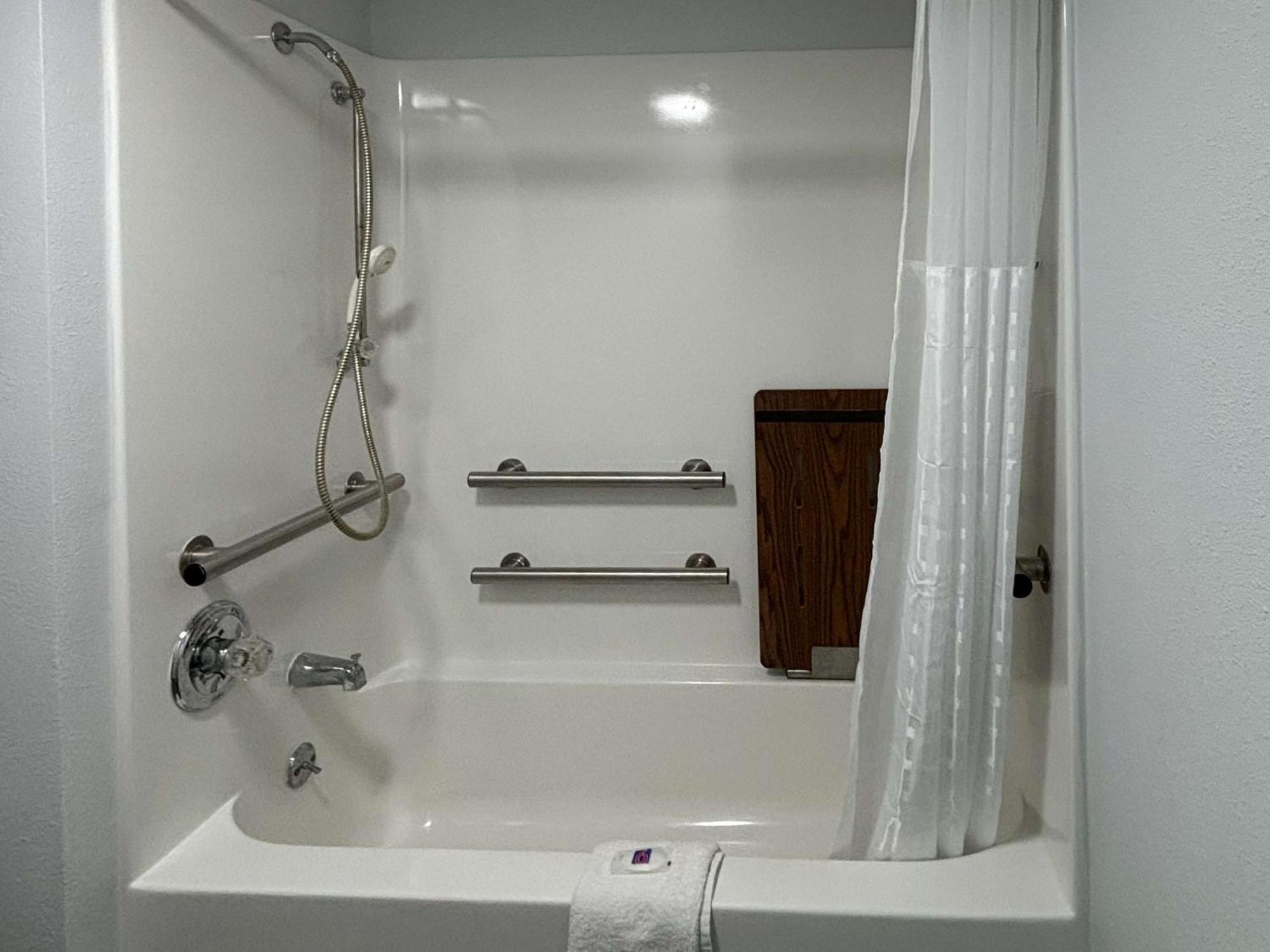 Motel 6 Richmond, Ky Eku Campus Area Extérieur photo