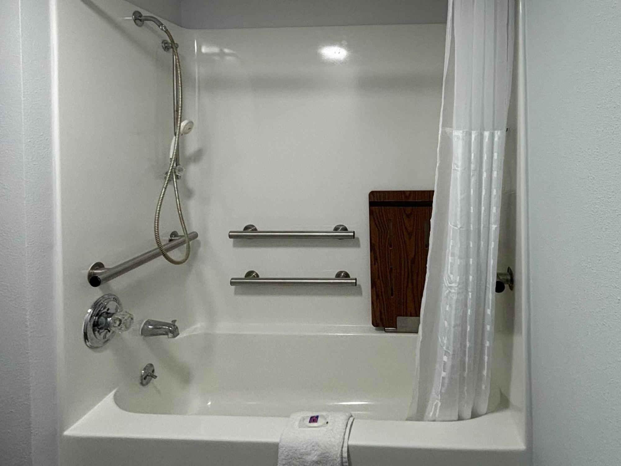 Motel 6 Richmond, Ky Eku Campus Area Extérieur photo